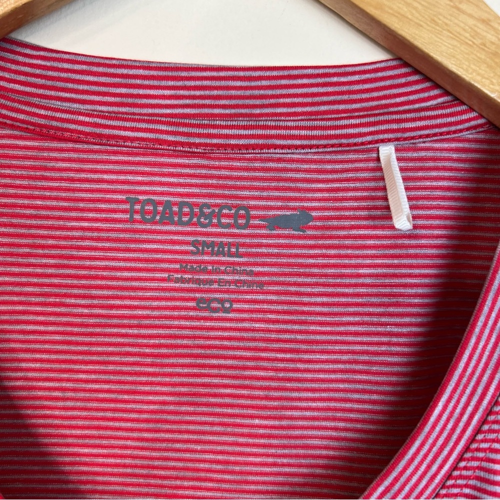 Toad & Co Swiftly Breathe Tee Size Small - Picture 2 of 6